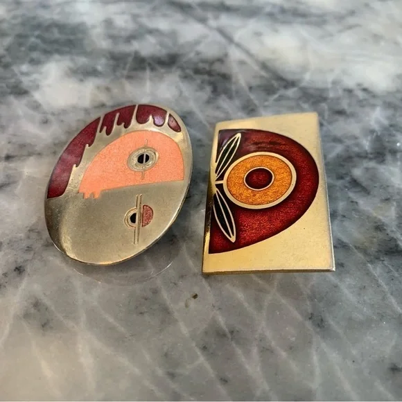 Pair Brooch De Passille Sylvestre Enamel Vintage MCM Made in Canada Face Flower - Picture 4 of 14